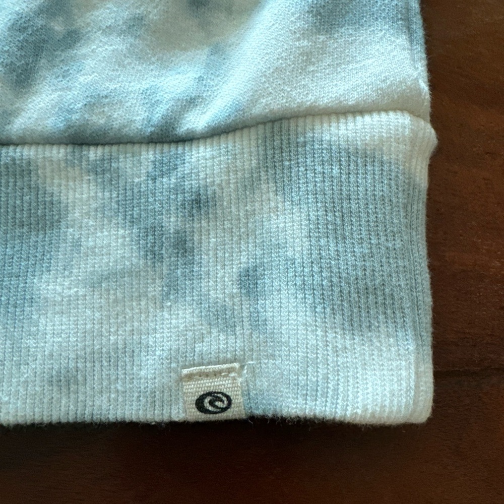 Rip Curl Twin Fin Sweatshirt With Logo and Stiched Sleeving Women Size Small - Picture 5 of 10